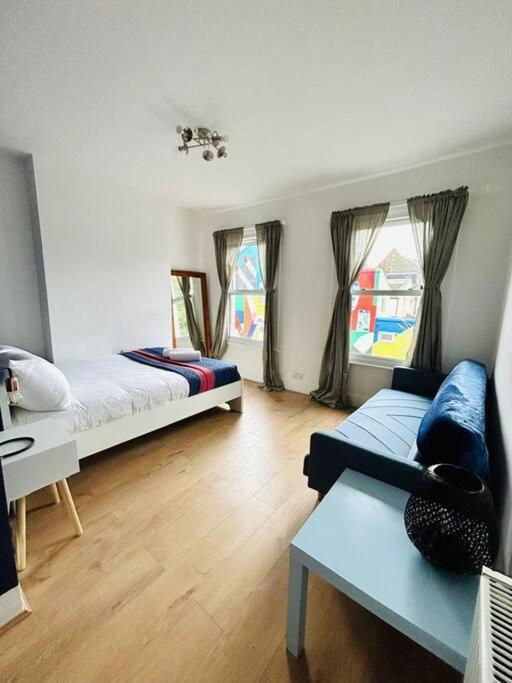 Elegant House In Stratford Apartment London Luaran gambar