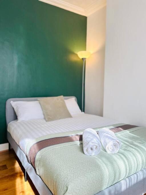 Elegant House In Stratford Apartment London Luaran gambar